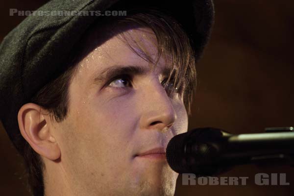 OWEN PALLETT - 2011-02-22 - PARIS - Cafe de la Danse - 